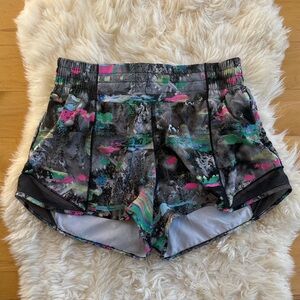 Lululemon Multicolor Athletic Shorts, high rise 2.5 inch, size 6